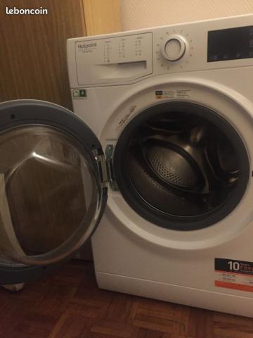 Machine à laver 10KG ( Neuf jamais utilisé)