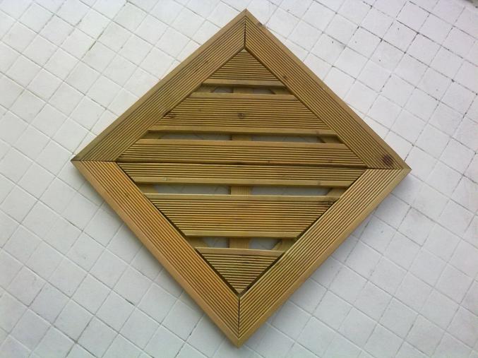 Grandes dalles en bois