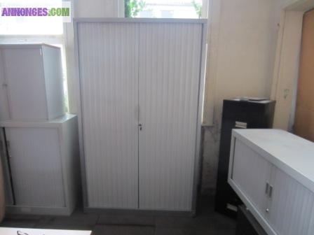 ARMOIRES MÉTALLIQUES A RIDEAUX