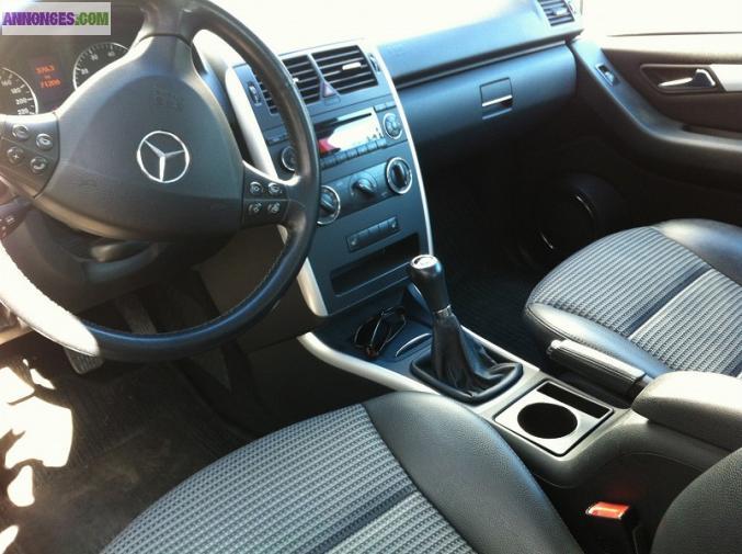 Tres belle Mercedes-Benz Classe A AVANTGARDE