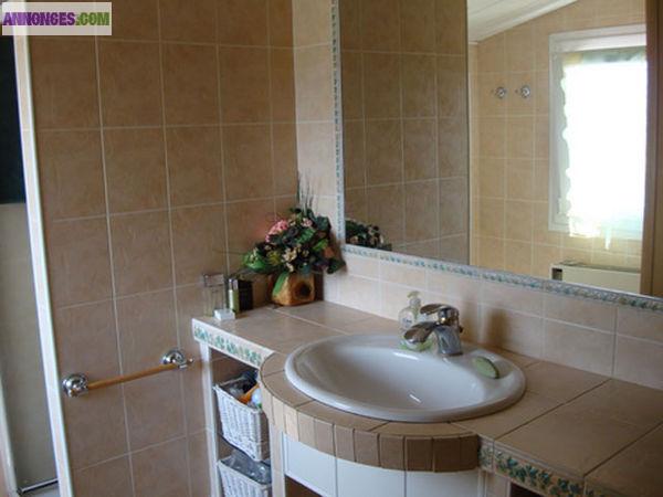 Loue Belle maison villa 5 pièces  130 m²