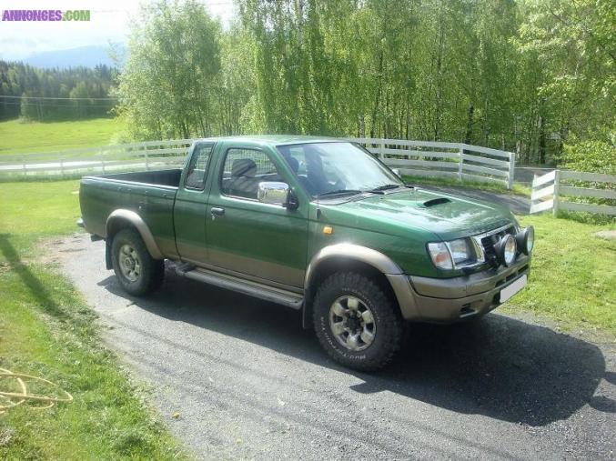 A vendre Nissan Navara Diesel