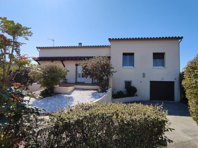 Belle maison contemporaine