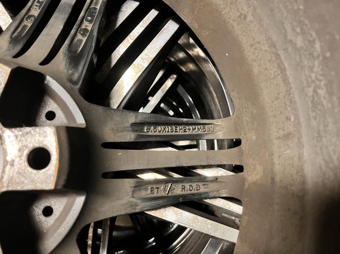 Roues hiver 245/45/18