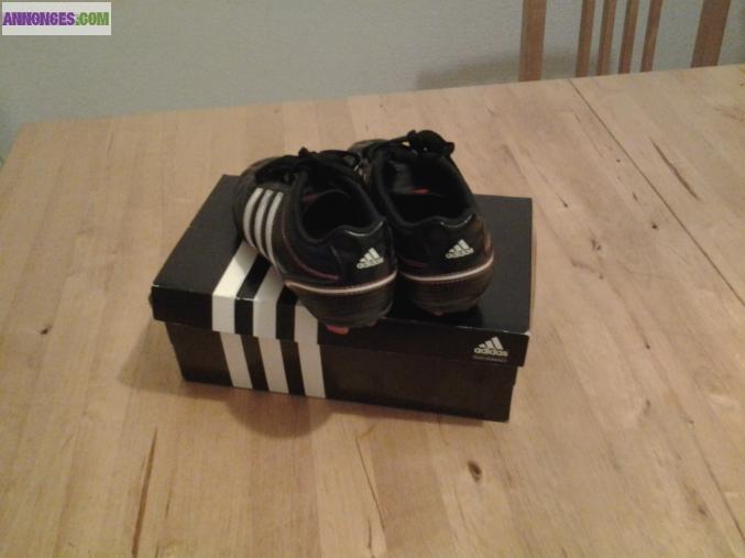 Chaussures de foot Adidas