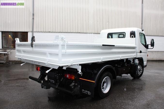 Camion Mitsubishi canter fuso 7C15 benne