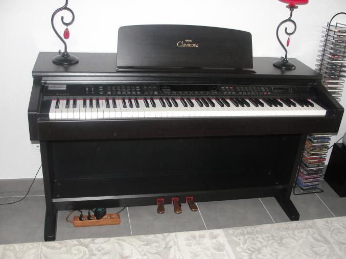 Piano numérique Yamaha CVP-92