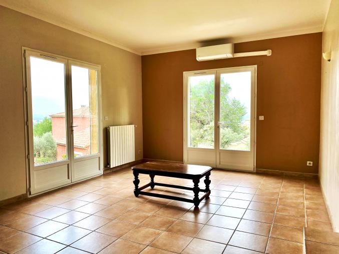 Maison aux portes de la Provence