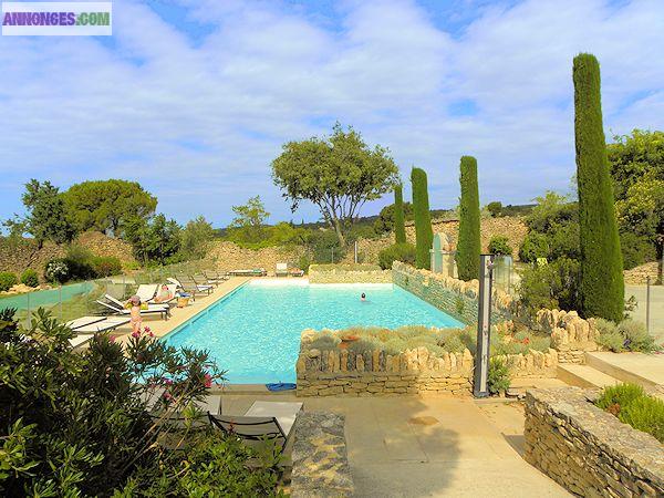 Vente appartement de tourisme ds résidence de luxe à gordes
