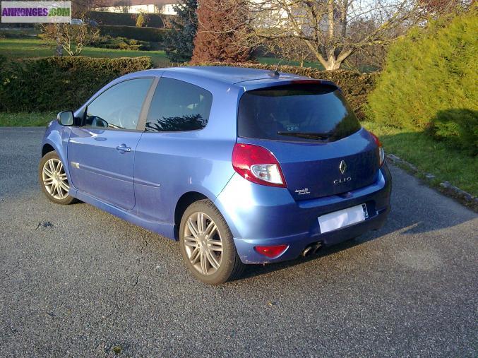 Clio GT