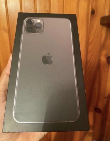 IPhone 11 Pro Max 256go vert minuit sous emballage