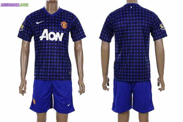 Sell jersey polo t-shirt puma nike tn adidas