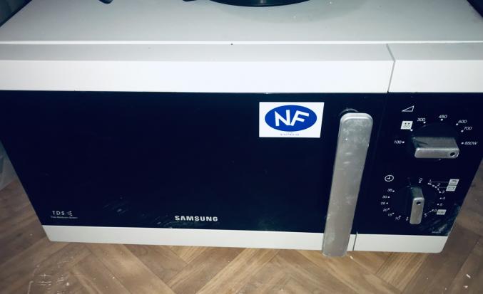 MICRO ONDE SAMSUNG
