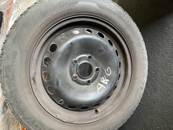 Roues complètes 205/60R16H 96H