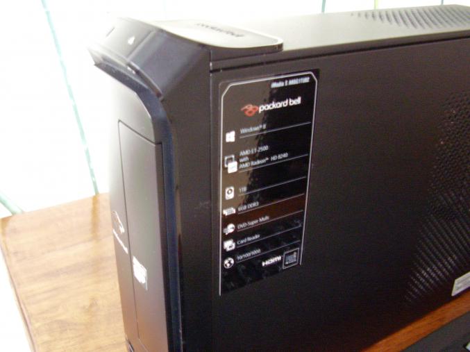 TOUR PACKARD BELL IMEDIA PARFAIT ETAT(2ANS)