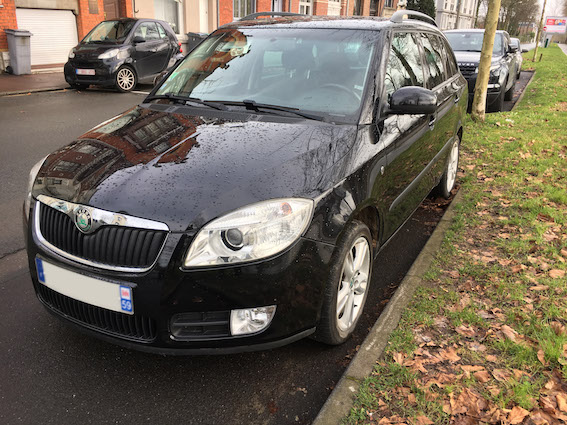 Vend véhicule SKODA FABIA BREAK Noir, 1,9 L TDI105 SPORT 