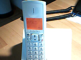 Téléphone Alcatel versatis F200
