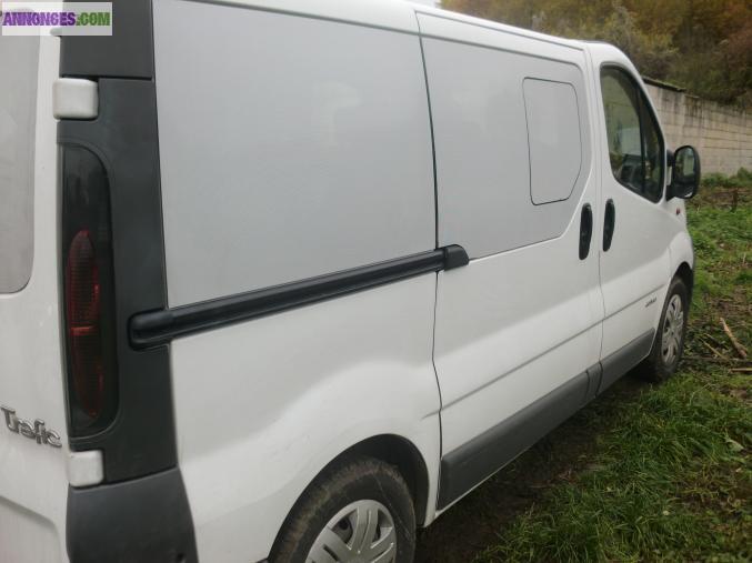 Renault trafic