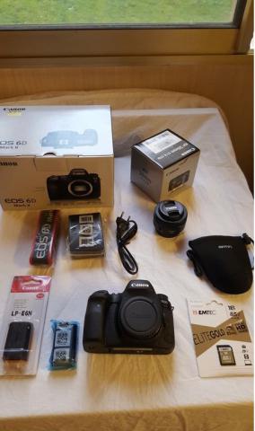Canon eos 6d mark ii neuf jamais servi + 50 mm stm