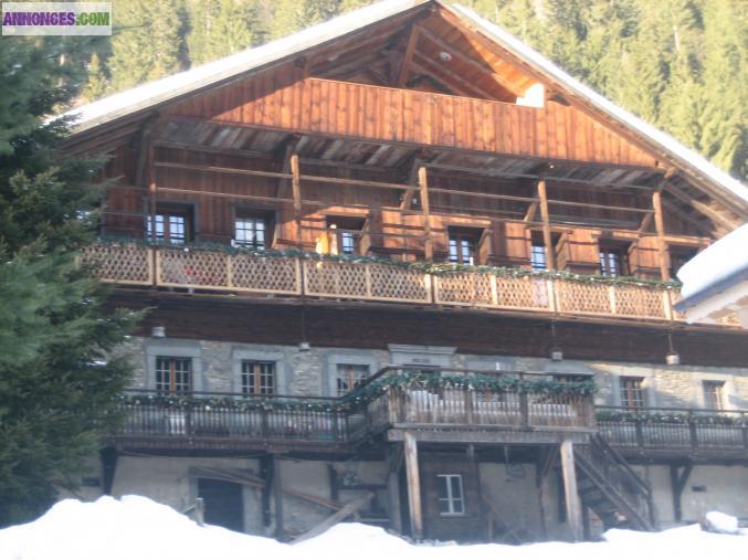 CHATEL - App neuf 4/6 pers dans chalet ancien