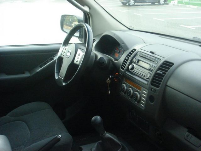 NISSAN NAVARA 2.5 DCI 174 DOUBLE CABINE ELEGANCE