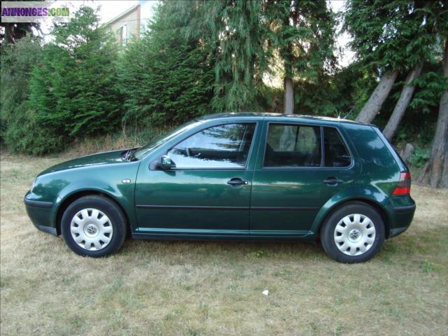 VOLKSWAGEN GOLF 1.9