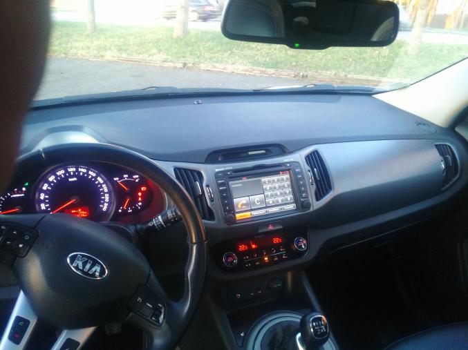 KIA SPORTAGE 3 III 1.7 CRDI 115 PREMIUM 2WD