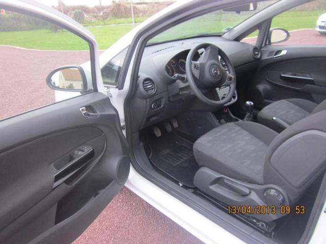 Impécable Opel Corsa iii (2) 1.2 5cv