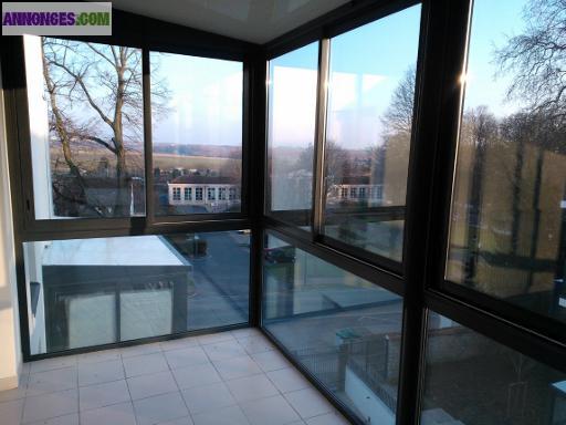 2 pièces spacieux dans résidence de standing + 7m2 de jardin d'hiver