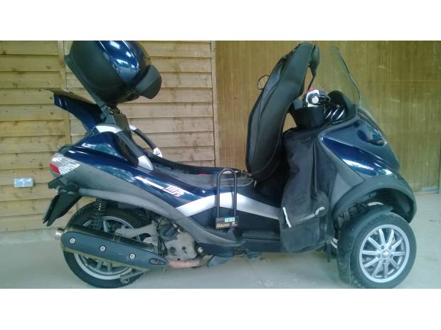 Scooter MP3 LT ie 400 cc Piaggio TBE équipé 