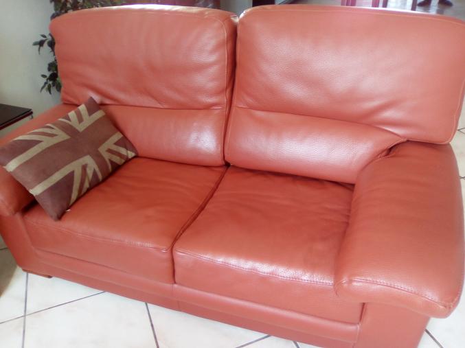 Canape 3p et 2 p cuir