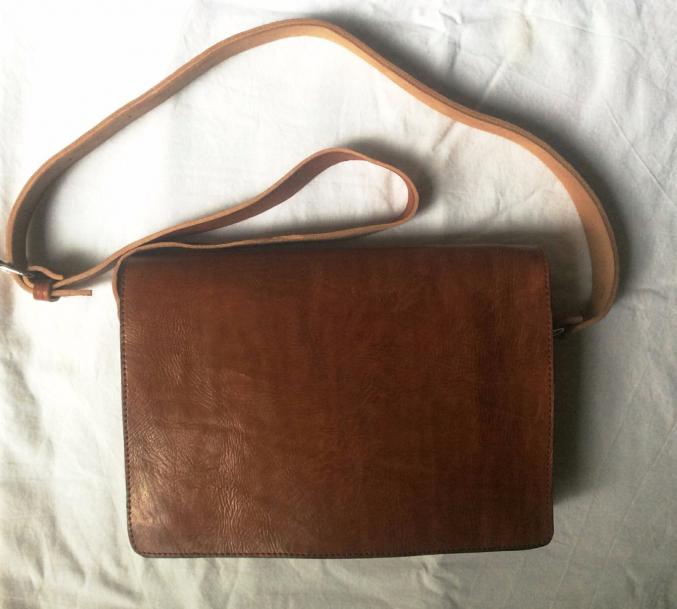 Serviette sac Besace sacoche 100% cuir ordinateur 