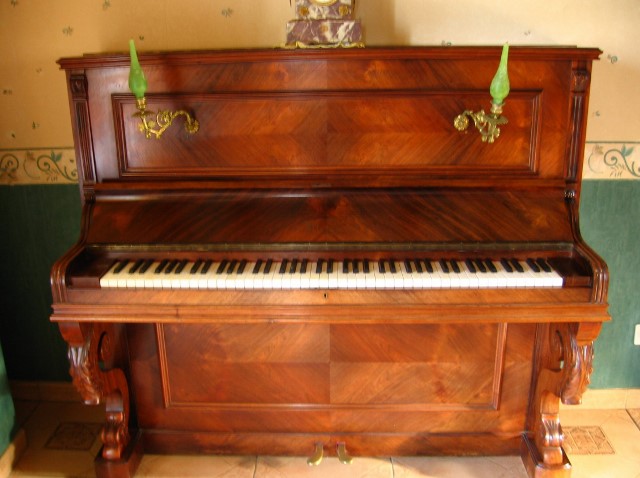 Piano ancien