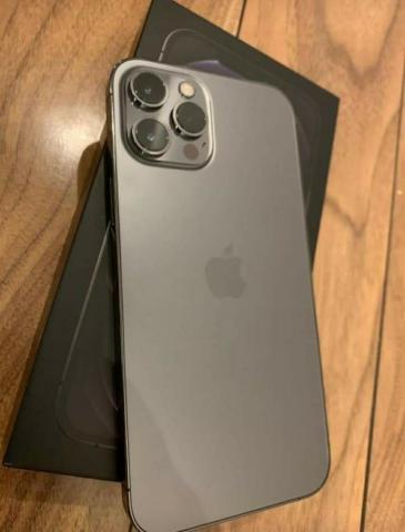 IPhone 12 Pro Max à vendre