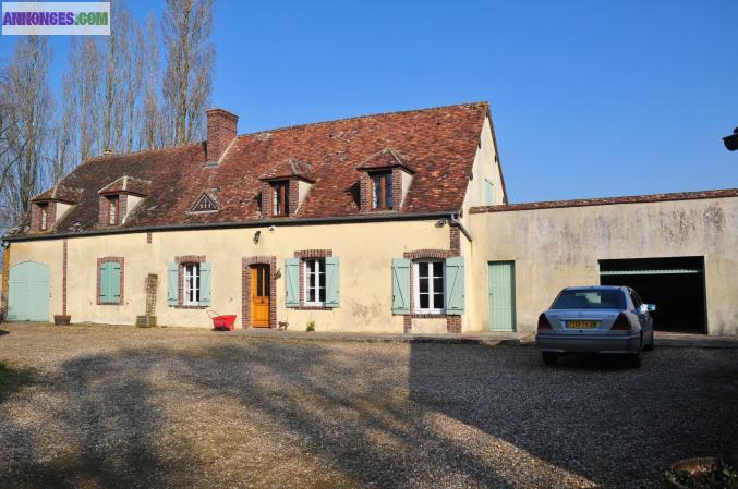 JOLIE Maison à 7min de la gare de La Loupe