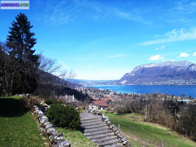 VUE DOMINANTE SUR LE LAC D'ANNECY à 180°