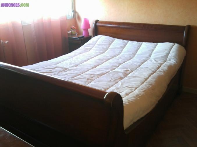 CHAMBRE A COUCHER EN MERISIER