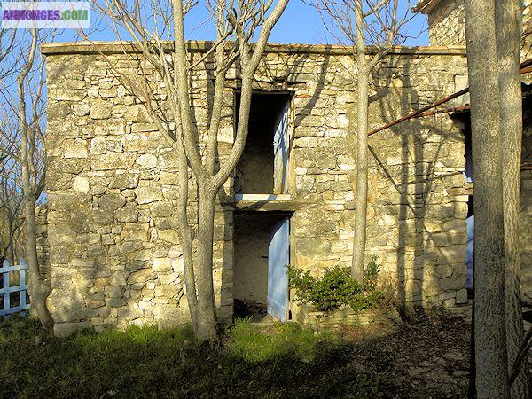 Vente maison de village en Luberon à rénover