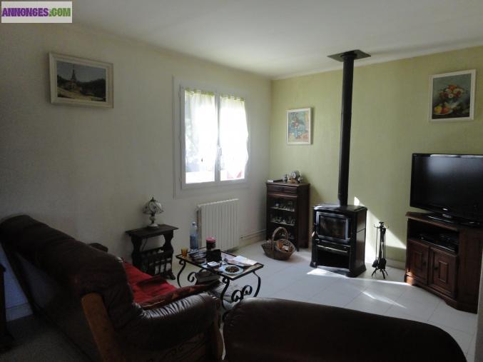 MAISON 2 appts, terrain 916 m² et VUE