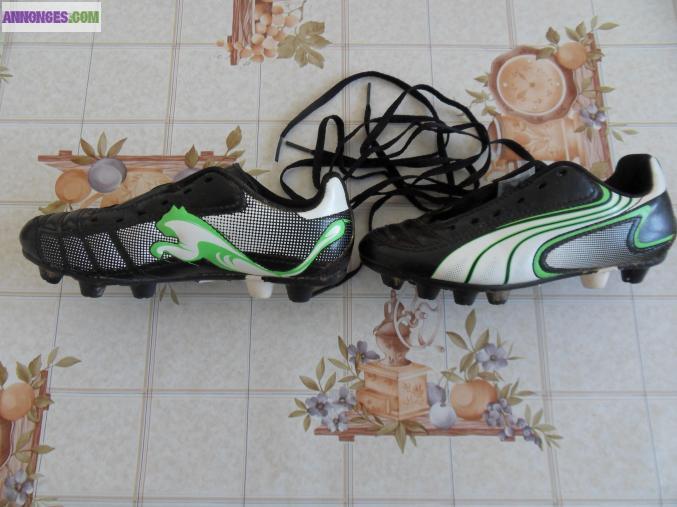 Chaussures pour foot et Tibia PUMA