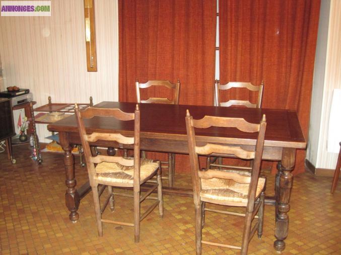 Table et chaises en chene