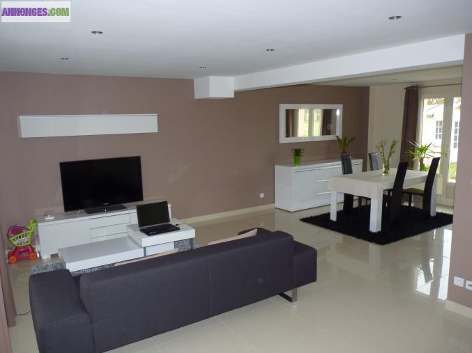 Maison T5 louée 1H de Paris