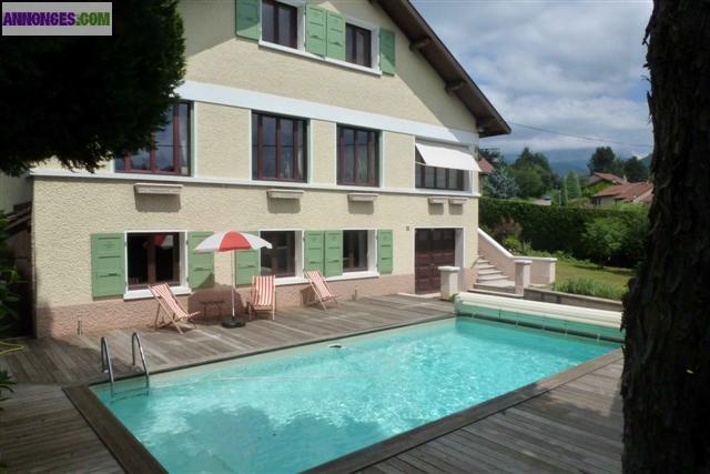 Annecy le vieux - Villa indépendante de 1953 de 247 m² habitables environ sur 1320 m² de terrain
