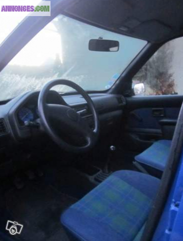 106 OPEN 5 portes 1999 - 94.000km - pneus neufs