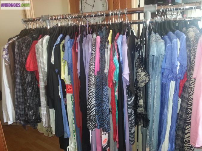 Lot vetements femmes,chaussures,lingerie,ceintures