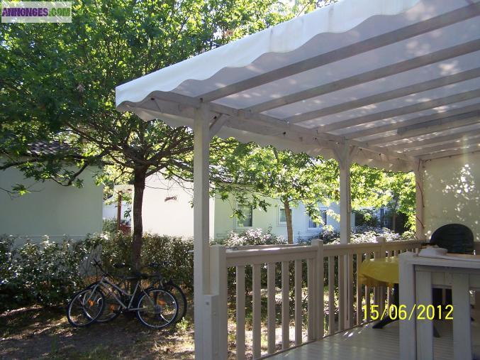 Mobil-home climatisé à 800 mères de la mer