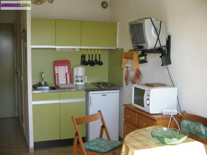 Loue studio de vacances dans centre naturiste du cap d'