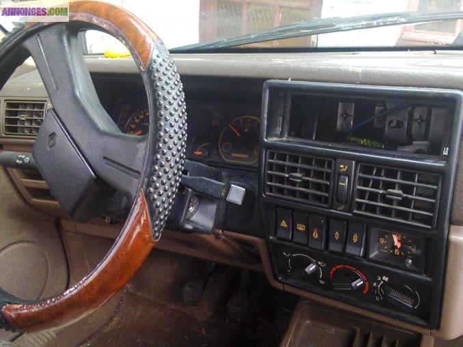 Renault 19 gts essence