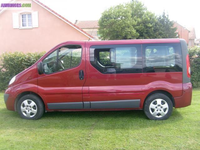 Opel vivaro 2.5 cdti 9 places 2005