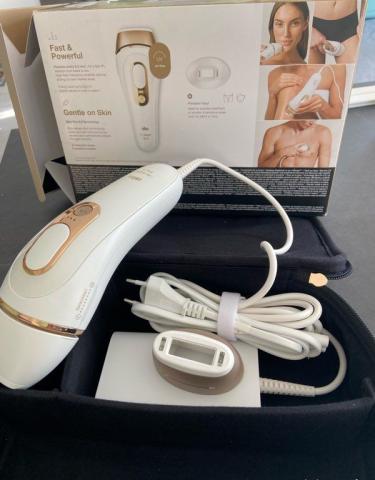 Braun Skin i·expert Épilateur à lumière pulsée intelligent